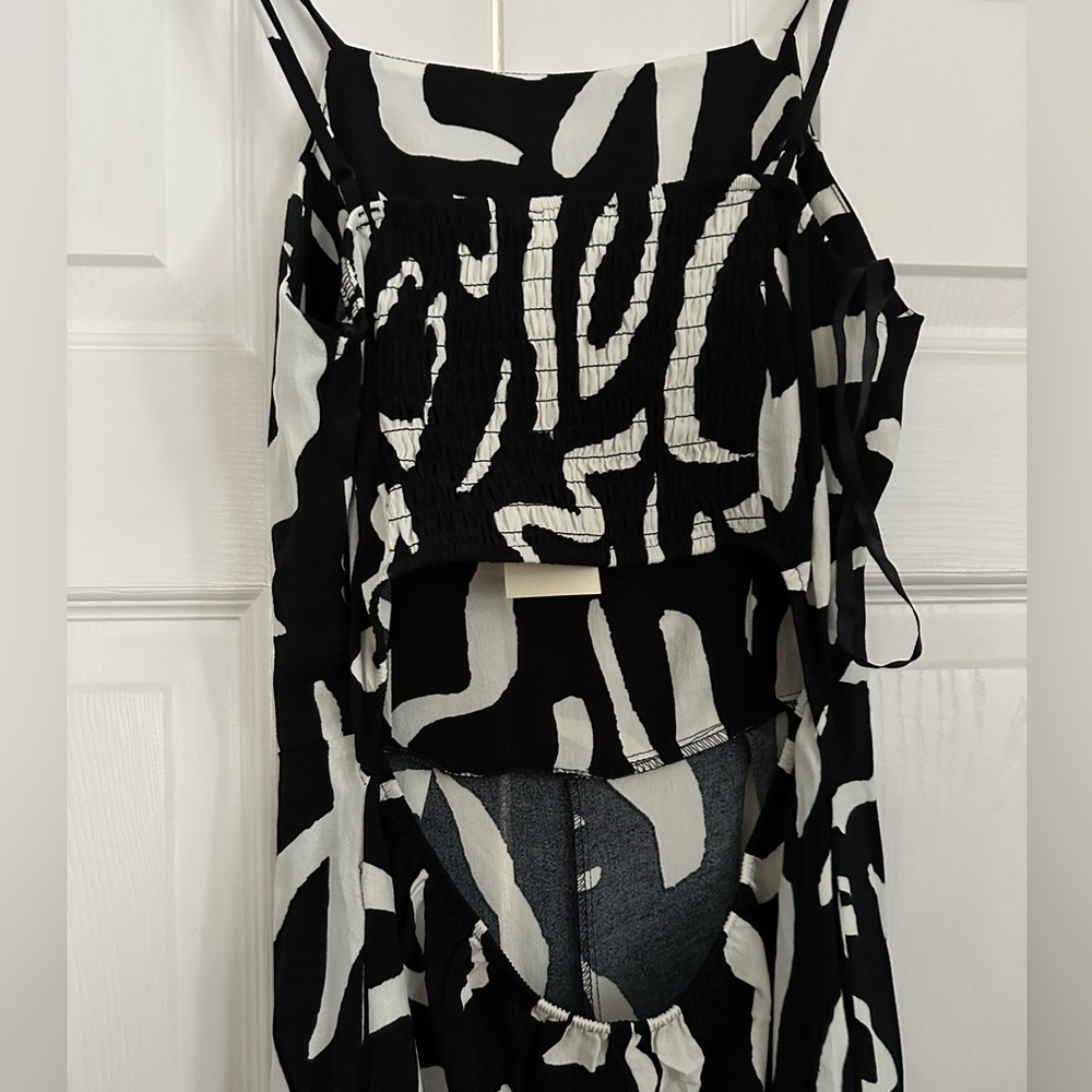 Black and White Patterned Women's Jumpsuit - Picture 3 of 7
